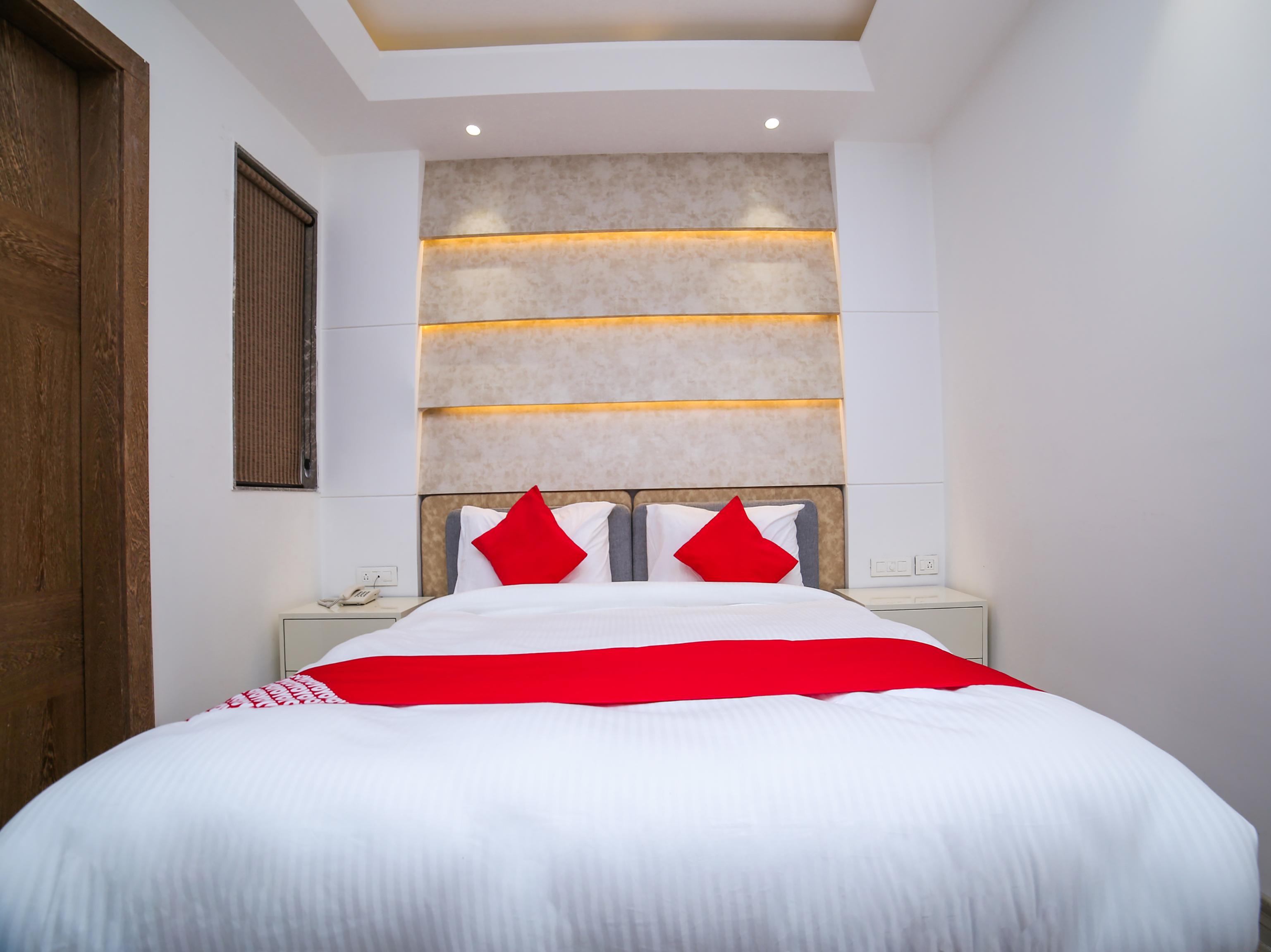 Townhouse Oak Hotel Dev Palace Delhi  Eksteriør bilde